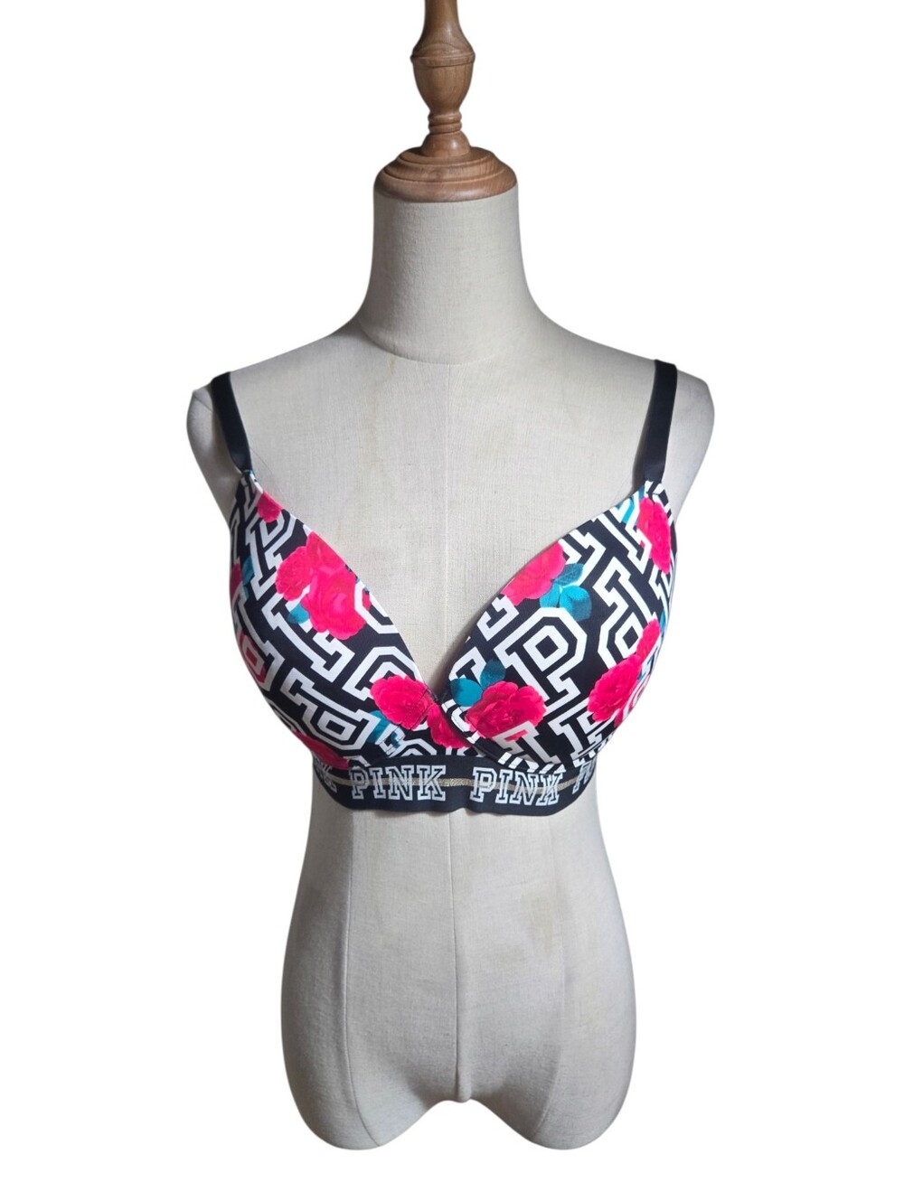 PINK Victoria's Secret Wear Everywhere Wireless Black And WhIte Bra